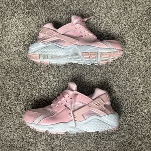 Nike Girls Huaraches Pink/Prism